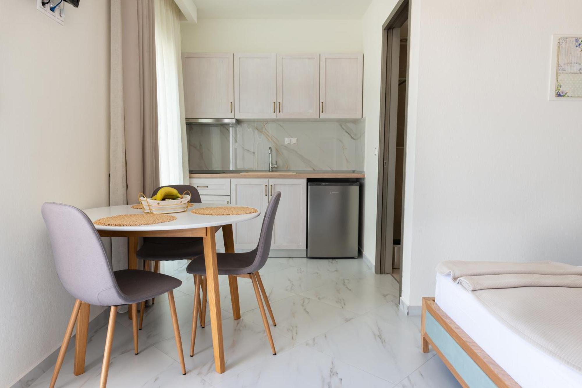 Anna Apartments Chrysi Ammoudia Exterior photo